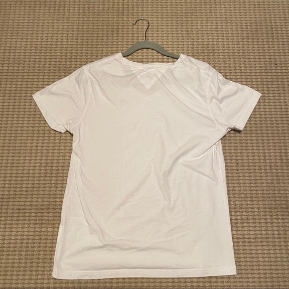 Nike T-shirt - Picture 2 of 3